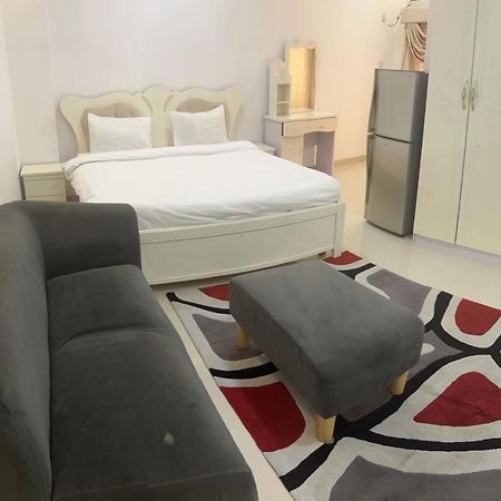 Al Tharya Furnished Apartments Awqad Bayt Fadil Exterior foto